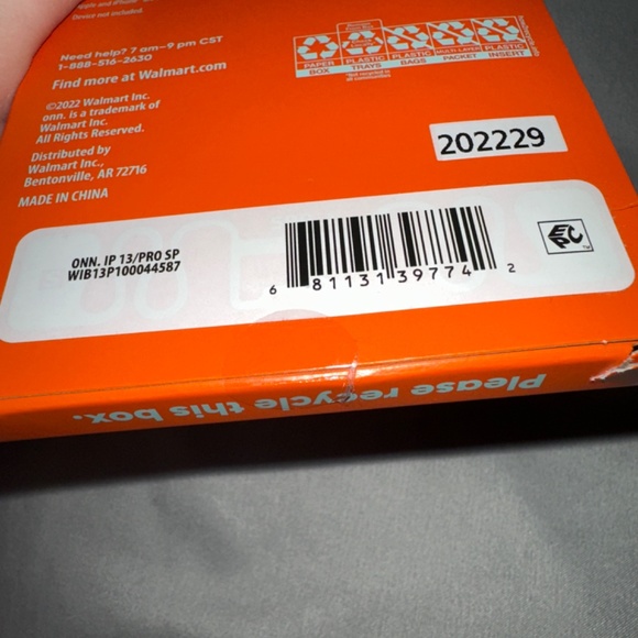 iphone Screen Protector - Picture 3 of 4